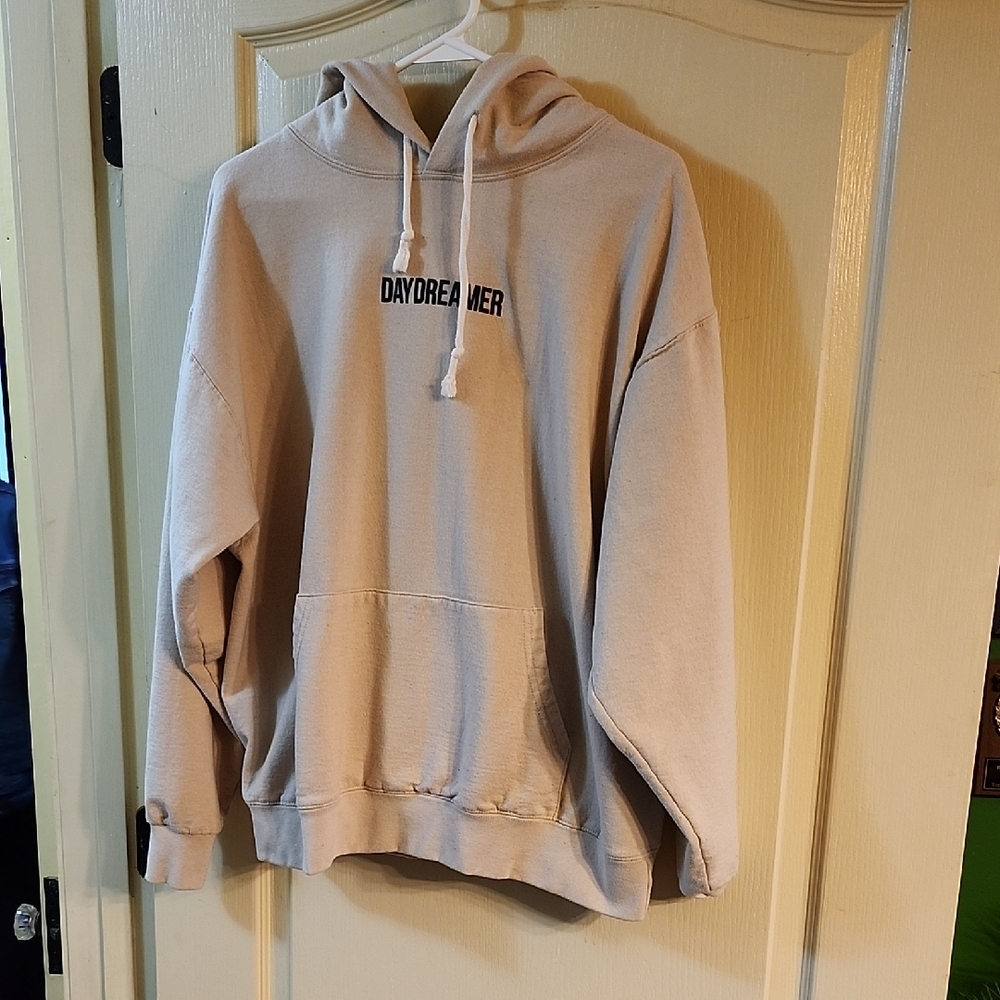 ARTIST UNION 'DAYDREAMER' LIGHT TAN HOODIE
